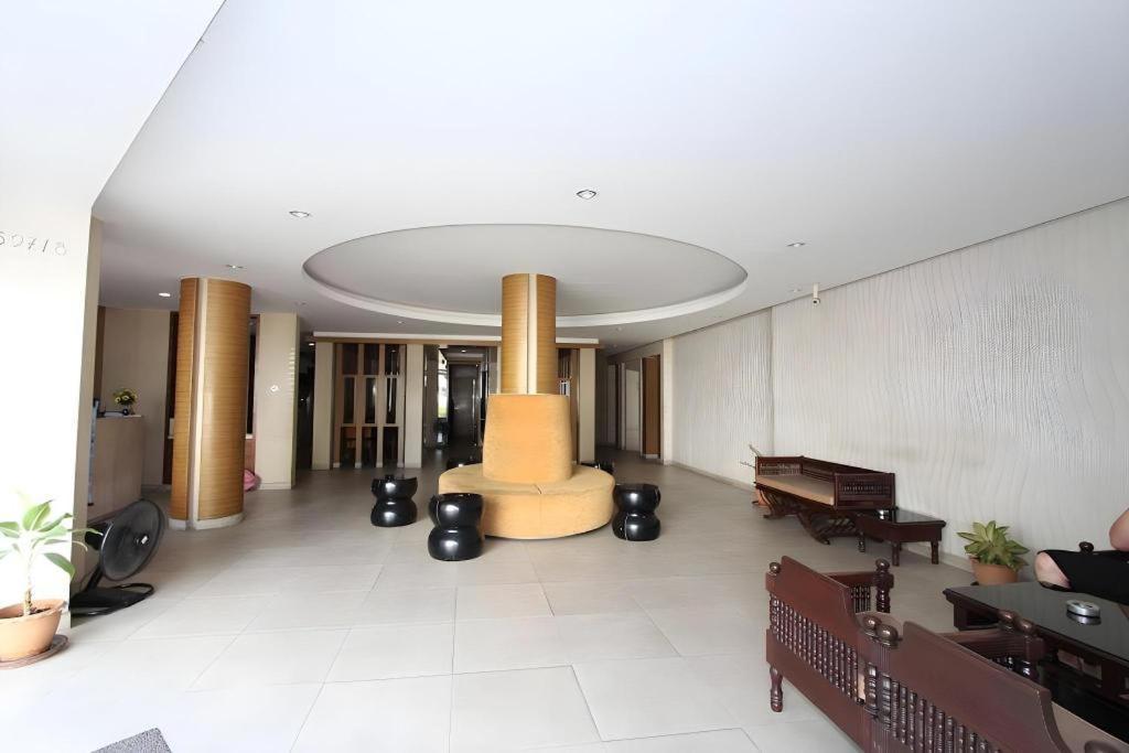 Honey Lodge Pattaya Exterior photo